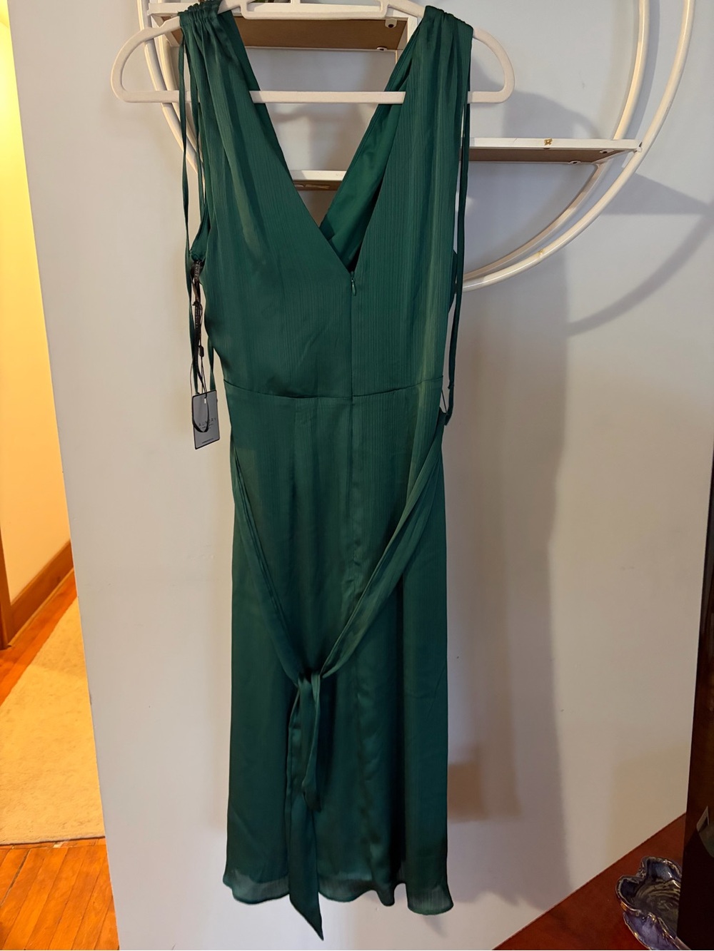 Laundry By Shelli Segal Women’s 6 Forest Green V-Neck Dress Tie Waist NWT